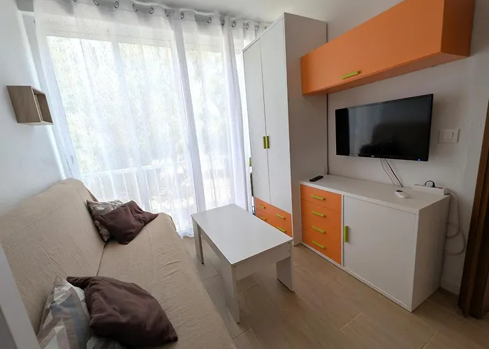 IslaOC Apartamentos - Estudio con acceso privado y directo a la Playa
